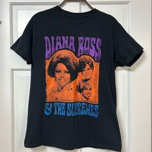 Diana Ross & The Supremes Black Graphic Tee Size Medium